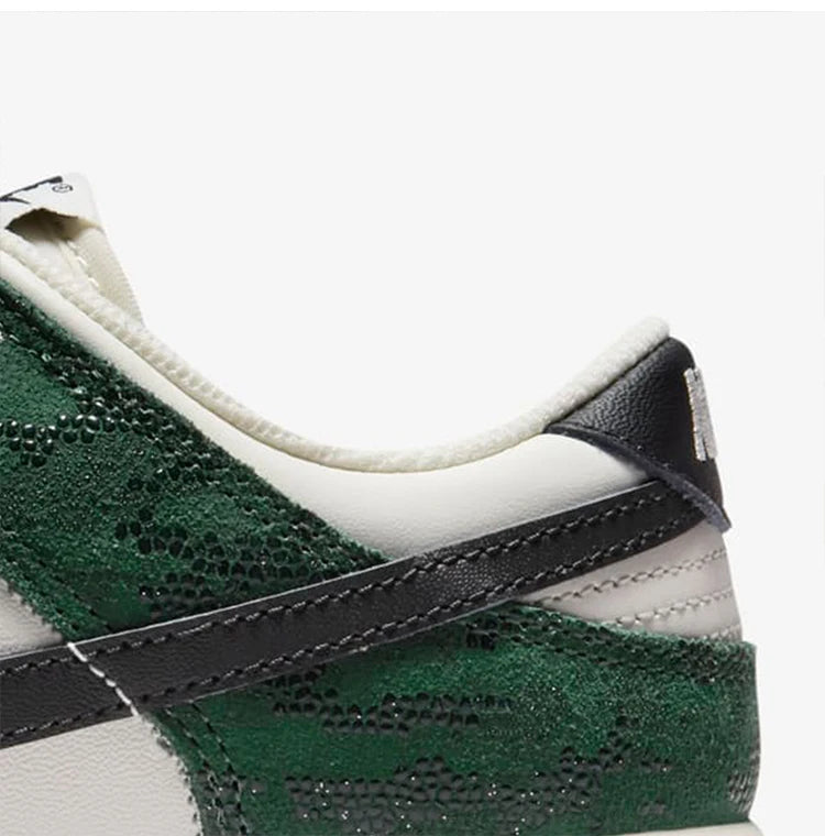 Adidași retro Nike Authentic Dunk Low pentru femei, cu talpă joasă, FQ8893-397