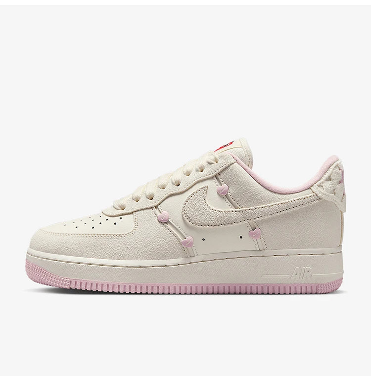 „Nike“ oficialūs autentiški „AIR FORCE 1“ moteriški žemi sportiniai bateliai HV5992-111