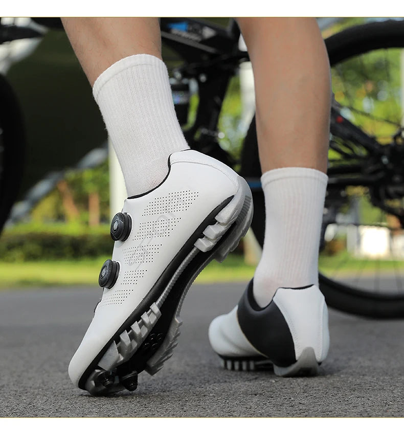 Cyklistické tenisky, prodyšné boty na horská kola, pánské a dámské boty na trail a horskou cyklistiku, sportovní boty na silniční kola, boty na SPD pedály