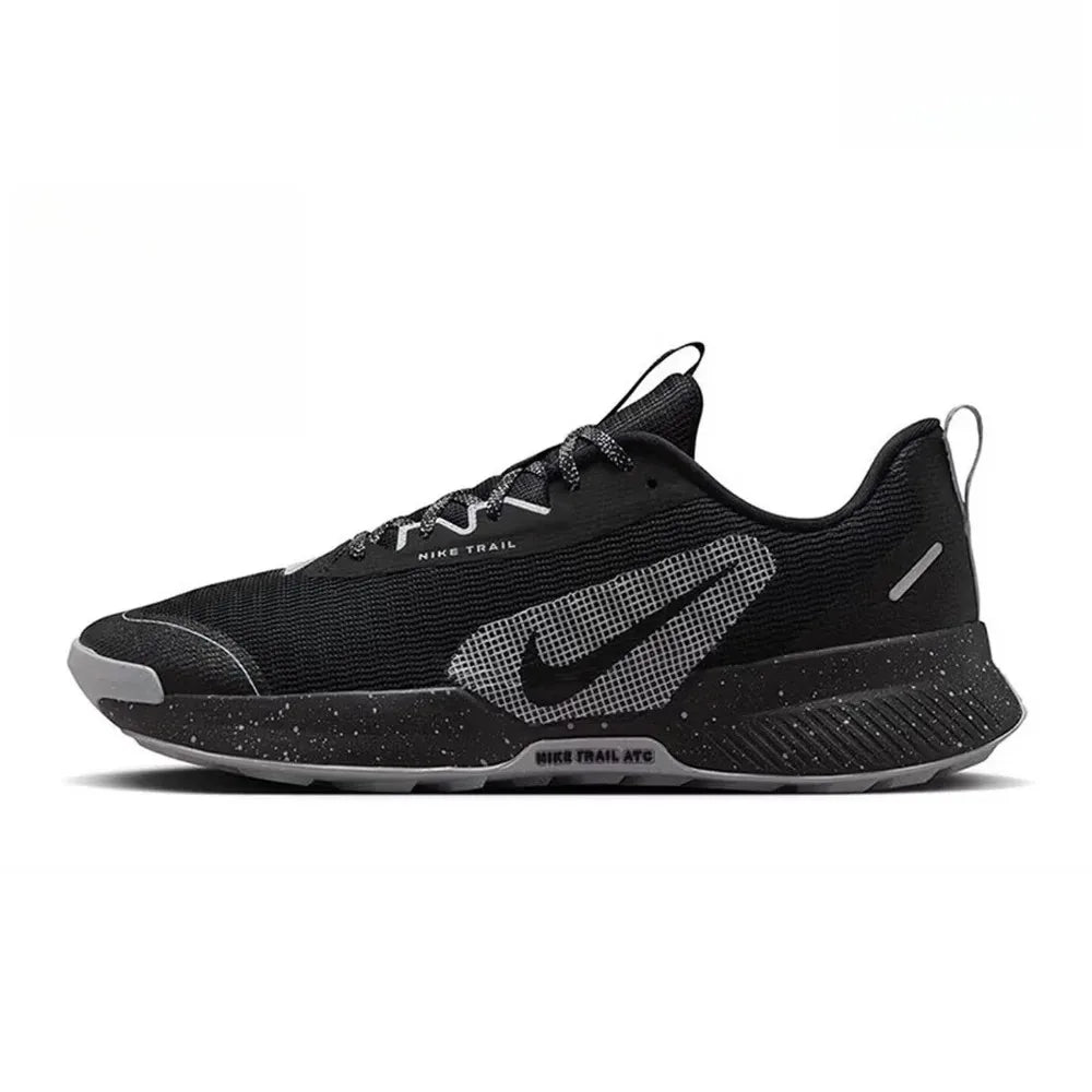 „Nike Juniper Irail 3“: patogūs, patvarūs ir gerai palaikantys vyriški žemi bėgimo bateliai juodos ir pilkos spalvos FQ0904-001