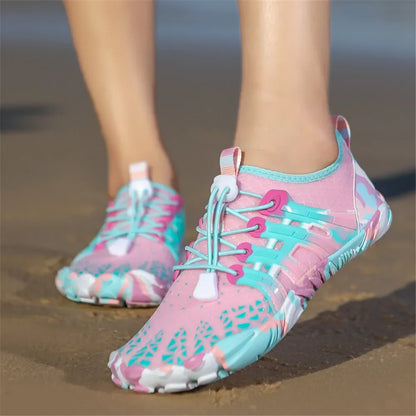 Men's and women's water shoes, upstream wading swimming barefoot five-finger aqua shoes, colorful beach seaside light unisex sneakers new