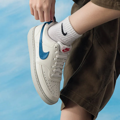 Originálne dámske minimalistické, univerzálne, outdoorové, priedušné a ležérne tenisky Nike Court Vision Low IM7799-133