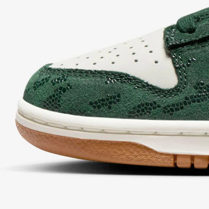Adidași retro Nike Authentic Dunk Low pentru femei, cu talpă joasă, FQ8893-397