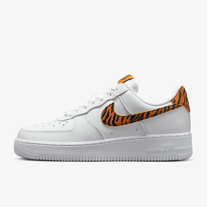 Nike Authentic Air Force 1 '07 Damen-Freizeitschuhe Air Force 1 DD8959-108