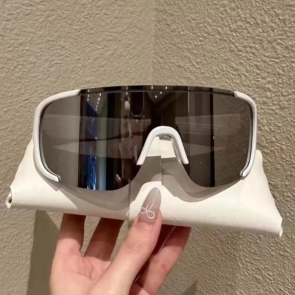 Trendy Women's Polarized Cycling Sunglasses UV400 Windproof Outdoor Sunshade Goggles PC Lenses Sports Glasses for Travel