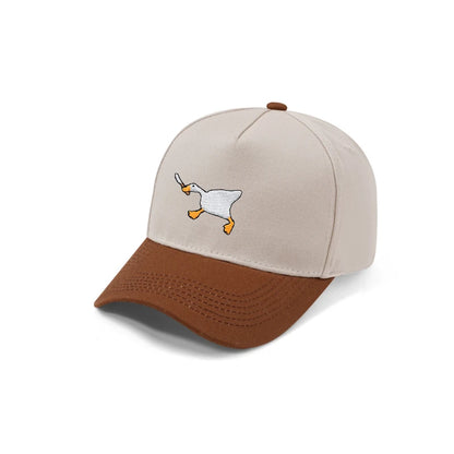 Embroidered baseball cap with goose pattern for men and women, casual and fashionable city style duckbill cap