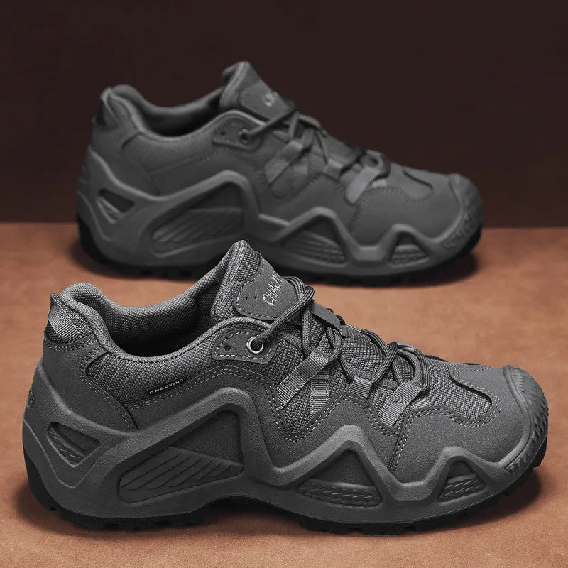 Men's Outdoor Fashion Sneakers New Designer Hiking Shoes Camouflage Breathable Walking Climbing Shoes for Couples